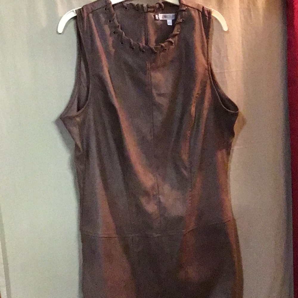 Jennifer Lopez dress - made in the Philippines (slit pockets) back zipper (F)